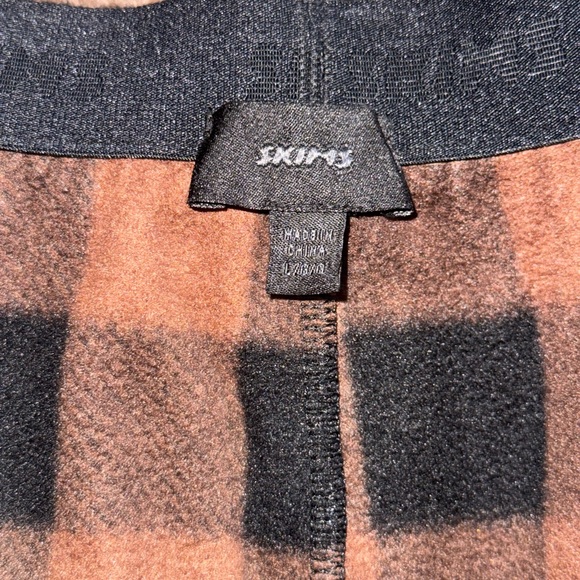 Skims Brown Plaid Polyester Fleece Pajama Set Women’s Size Large - Picture 11 of 13